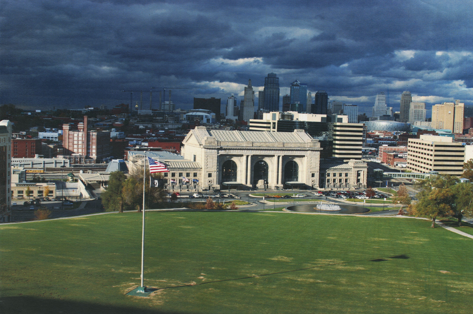 Kansas City Weekend Guide: Museums, Arts District Events, Complete Access Info